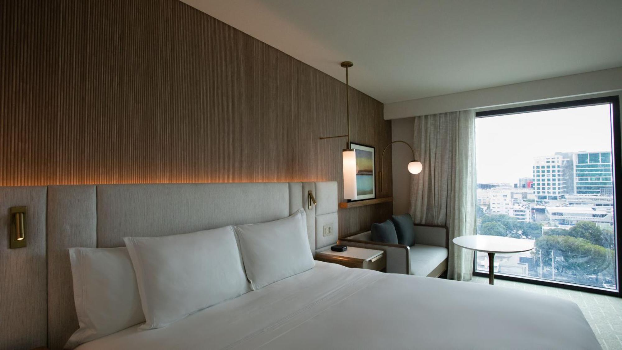 Courtyard By Marriott Santo Domingo Piantini Hotel Exterior photo